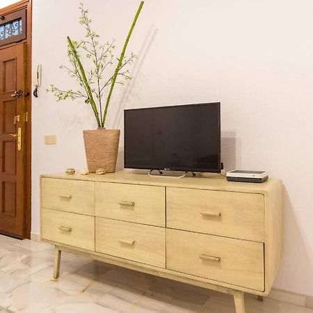 Tgh/ Malaga Centro Carreteria Apartment Luaran gambar
