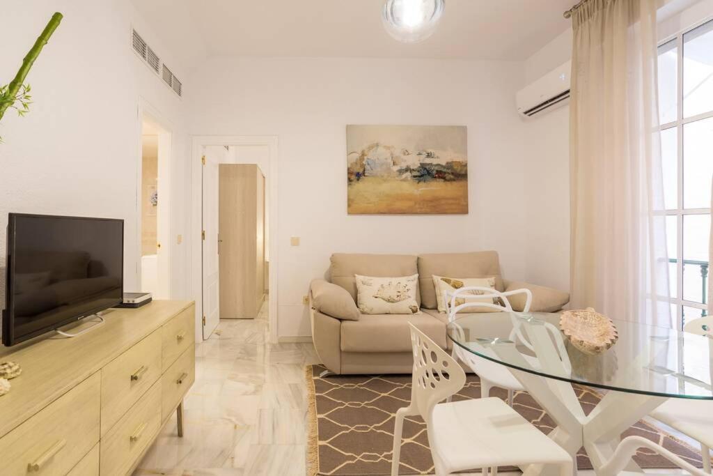 Tgh/ Malaga Centro Carreteria Apartment Luaran gambar